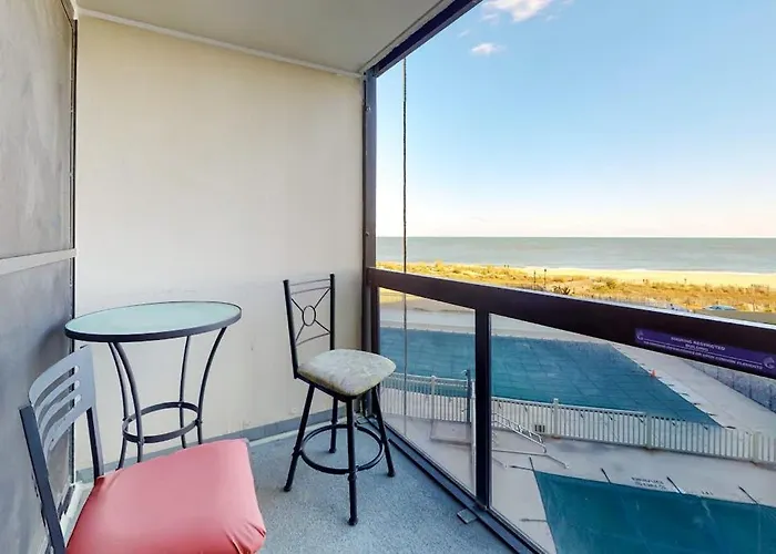 Beach Condo In Great Location With Unparalleled Views Ac Pools Gym & Sauna