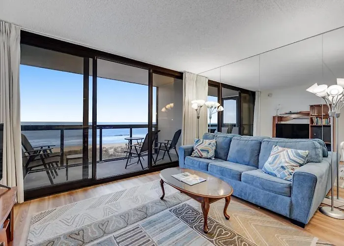 Incredible Beachfront Condo With Balcony Pools Gym & Tennis