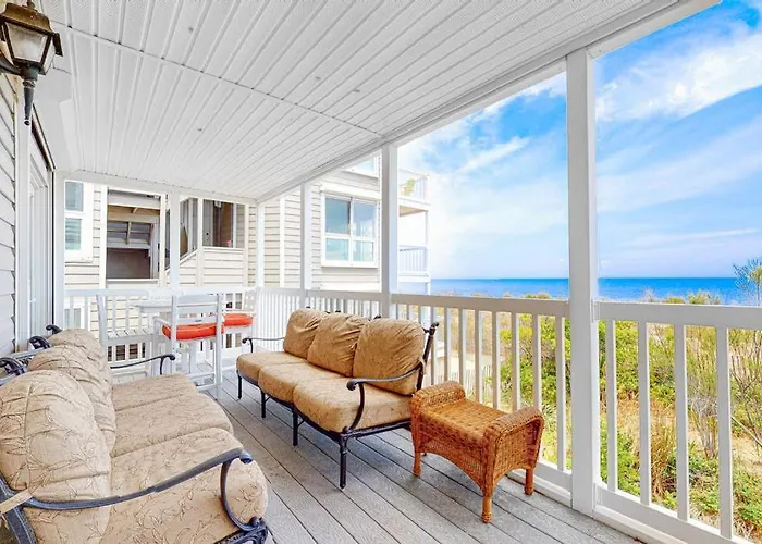 Oceanfront Happy House Duplex With Wifi Washer & Dryer Ocean Views & Beach Access