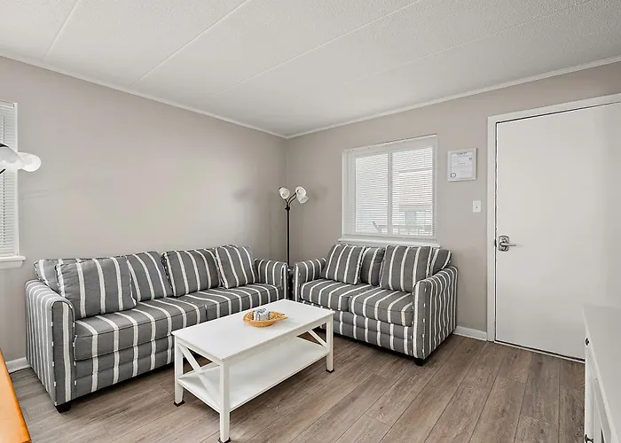 Beautiful 2 Bed Oceanblock Condo In North Oc!