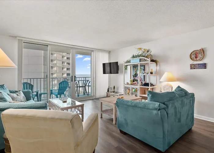 Quay-2 Bedroom Ocean View Condo With Indoor Pool