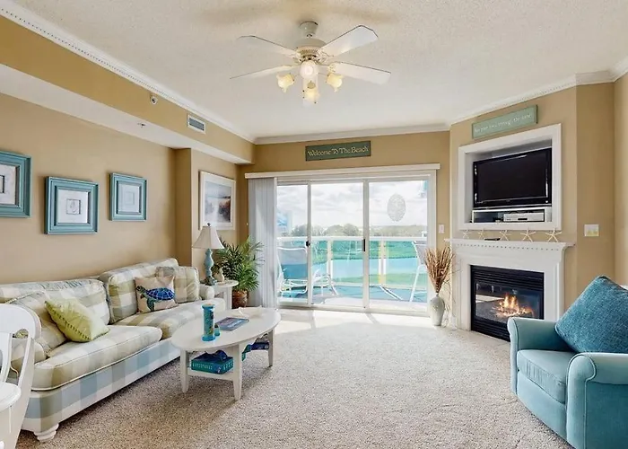 Sunset Pointe 302