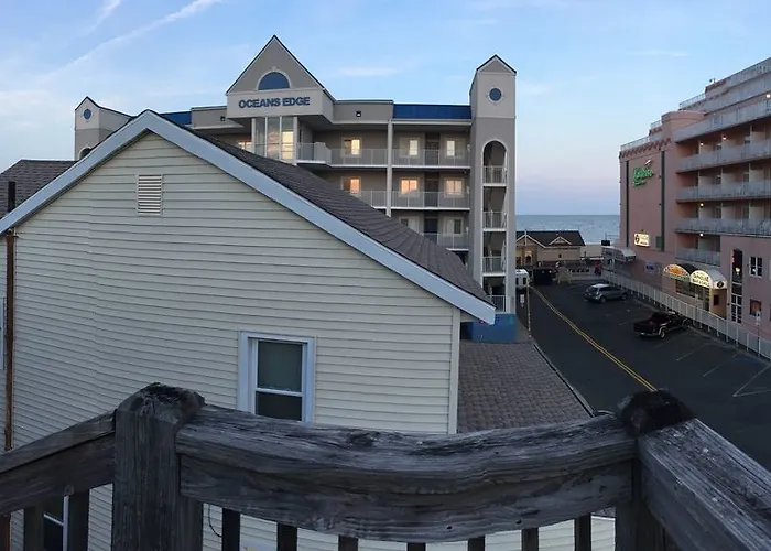 The Wellington Hotel & Suites Oceanblock