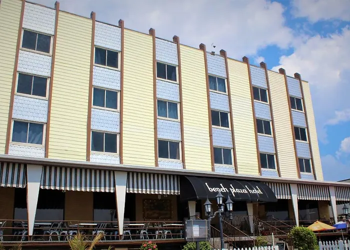 Beach Plaza Hotel